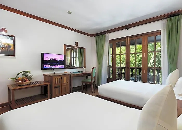 Pierre Hotel 4*
